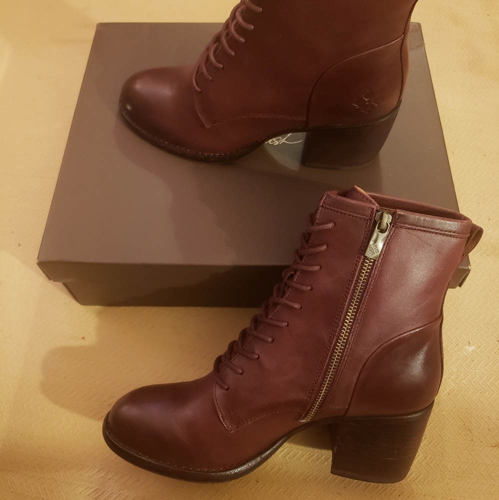 Brand New Patricia Nash Sicily Booties - Picture 2 of 11